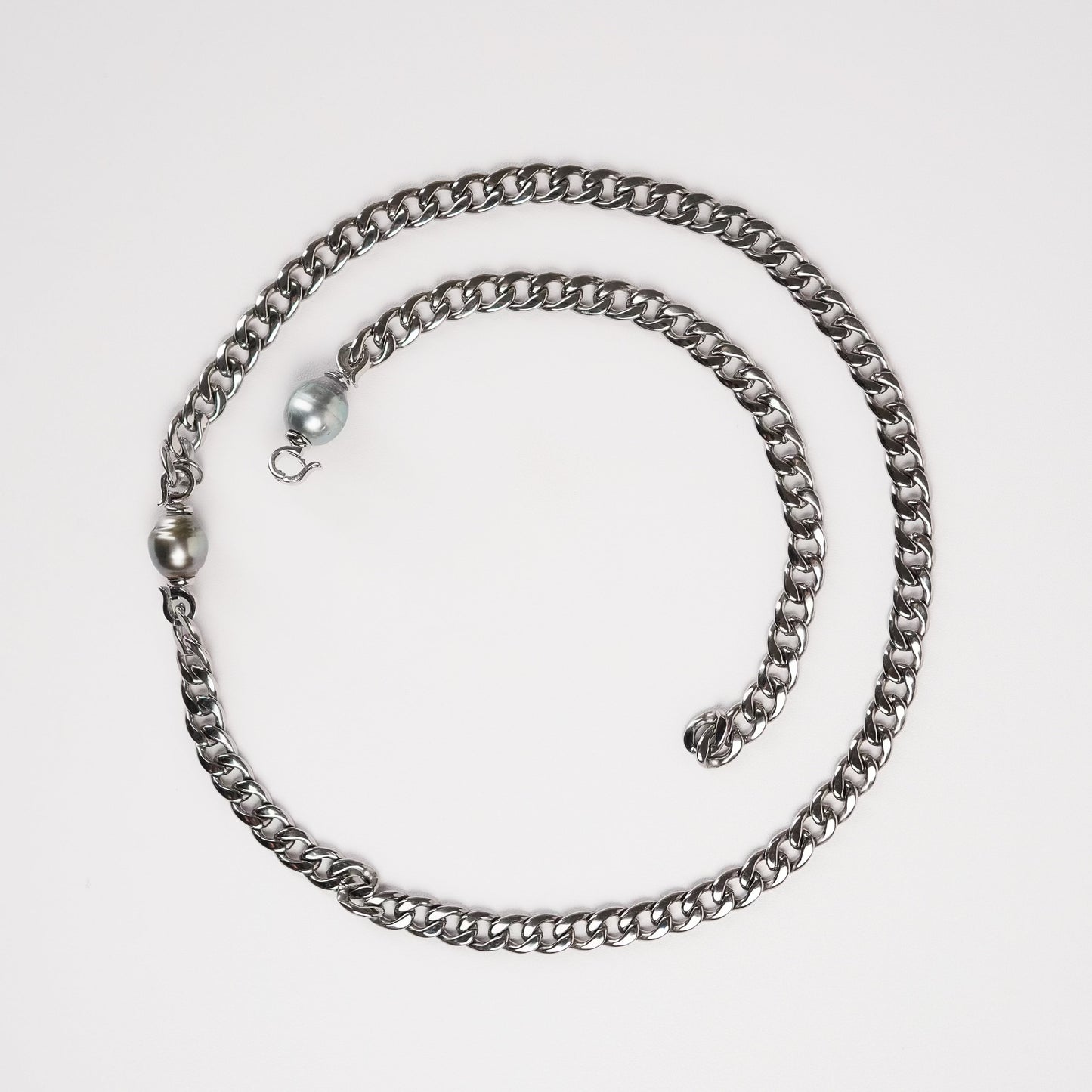 Mercury Tahitian Baroque Pearl & Cuban Link Chain Bracelet